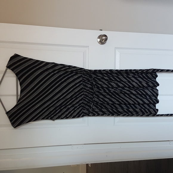 LOFT dress - medium - Picture 3 of 5